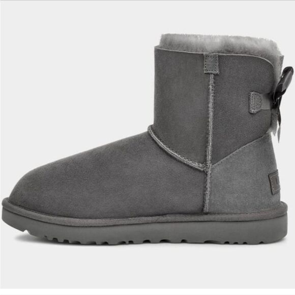 UGG Mini Bailey Bow II Boot Grey women’s Size 10 (US) - Picture 1 of 16